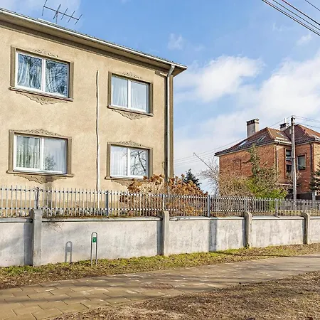 Comfort With Free Parking & Ac